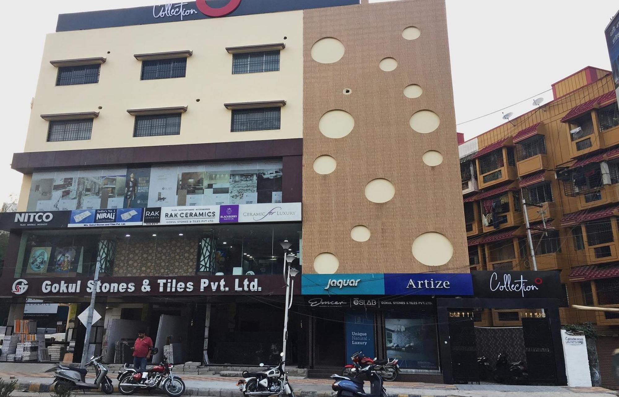 Hotel Super Collection O Gokul Residency Near Emami City Dumdum Opposite Raja Palace Dum Dum Exterior foto