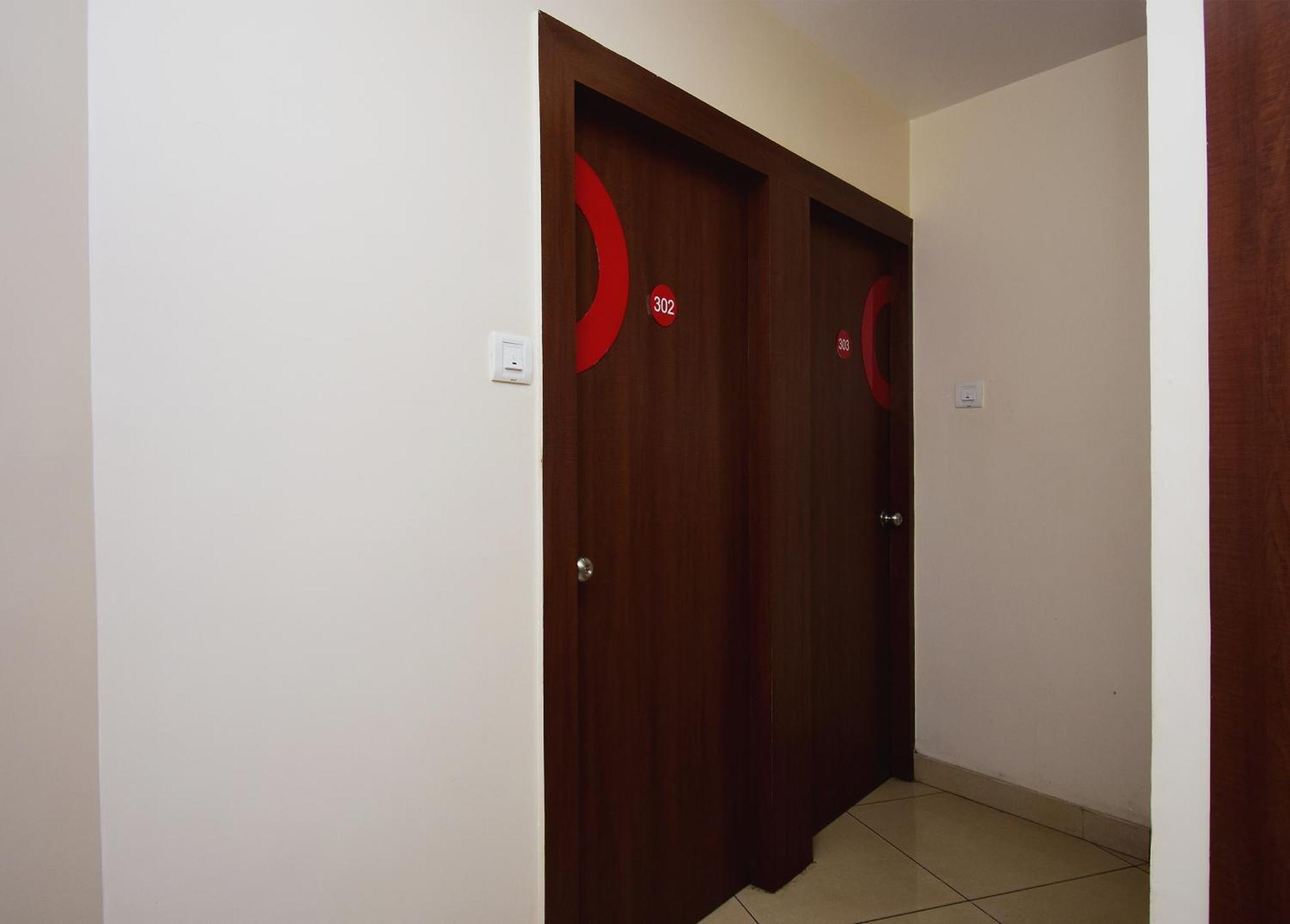 Hotel Super Collection O Gokul Residency Near Emami City Dumdum Opposite Raja Palace Dum Dum Exterior foto