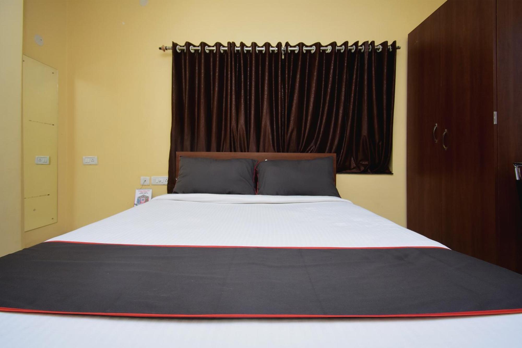 Hotel Super Collection O Gokul Residency Near Emami City Dumdum Opposite Raja Palace Dum Dum Exterior foto