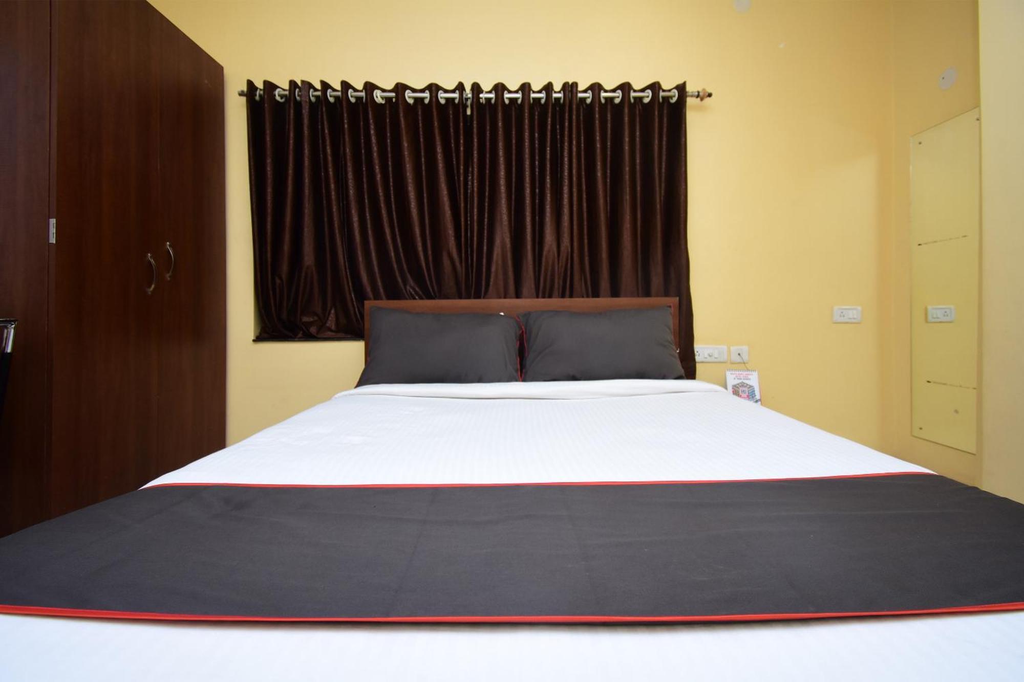 Hotel Super Collection O Gokul Residency Near Emami City Dumdum Opposite Raja Palace Dum Dum Exterior foto
